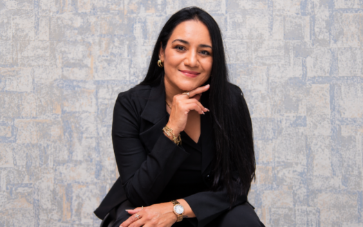 Reyna Román, asesora inmobiliaria en Cabo San Lucas