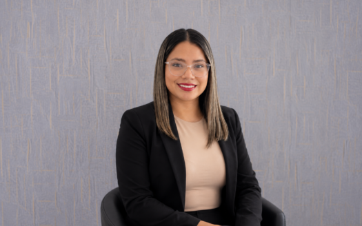 Mirena Rivera, asesora inmobiliaria en Los Cabos